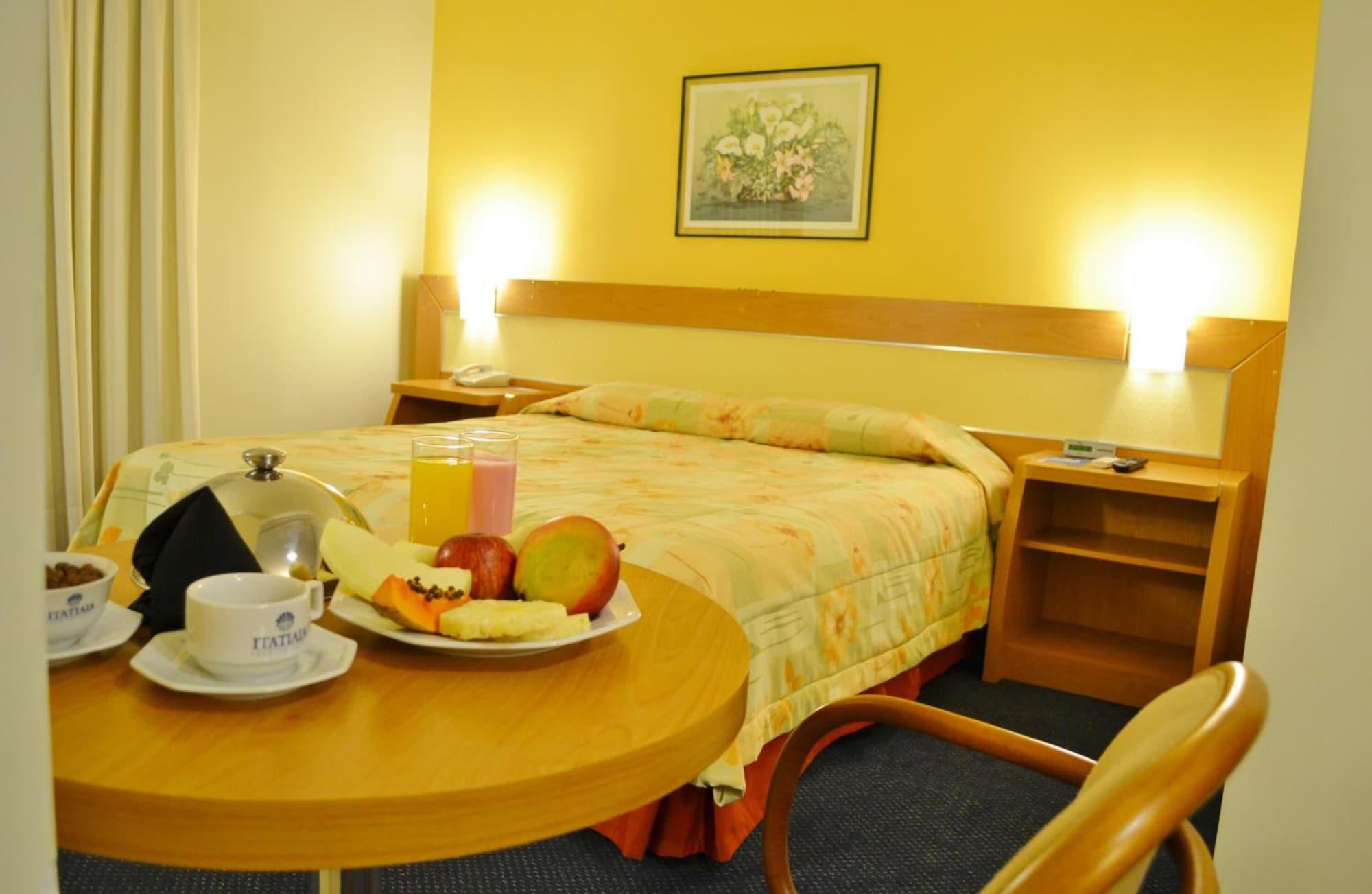 Itatiaia Hotel Passo Fundo Eksteriør bilde